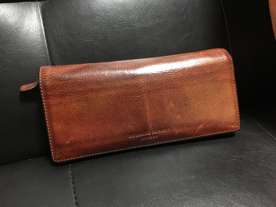 茶色の財布